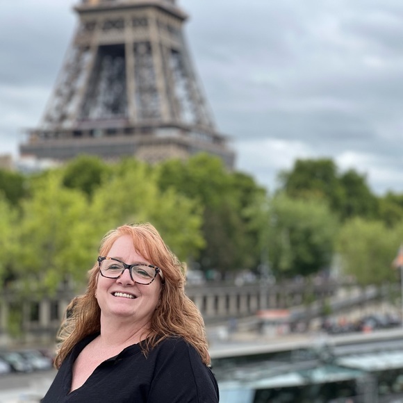 Meet your Posher, Kelly - Picture 3 of 4